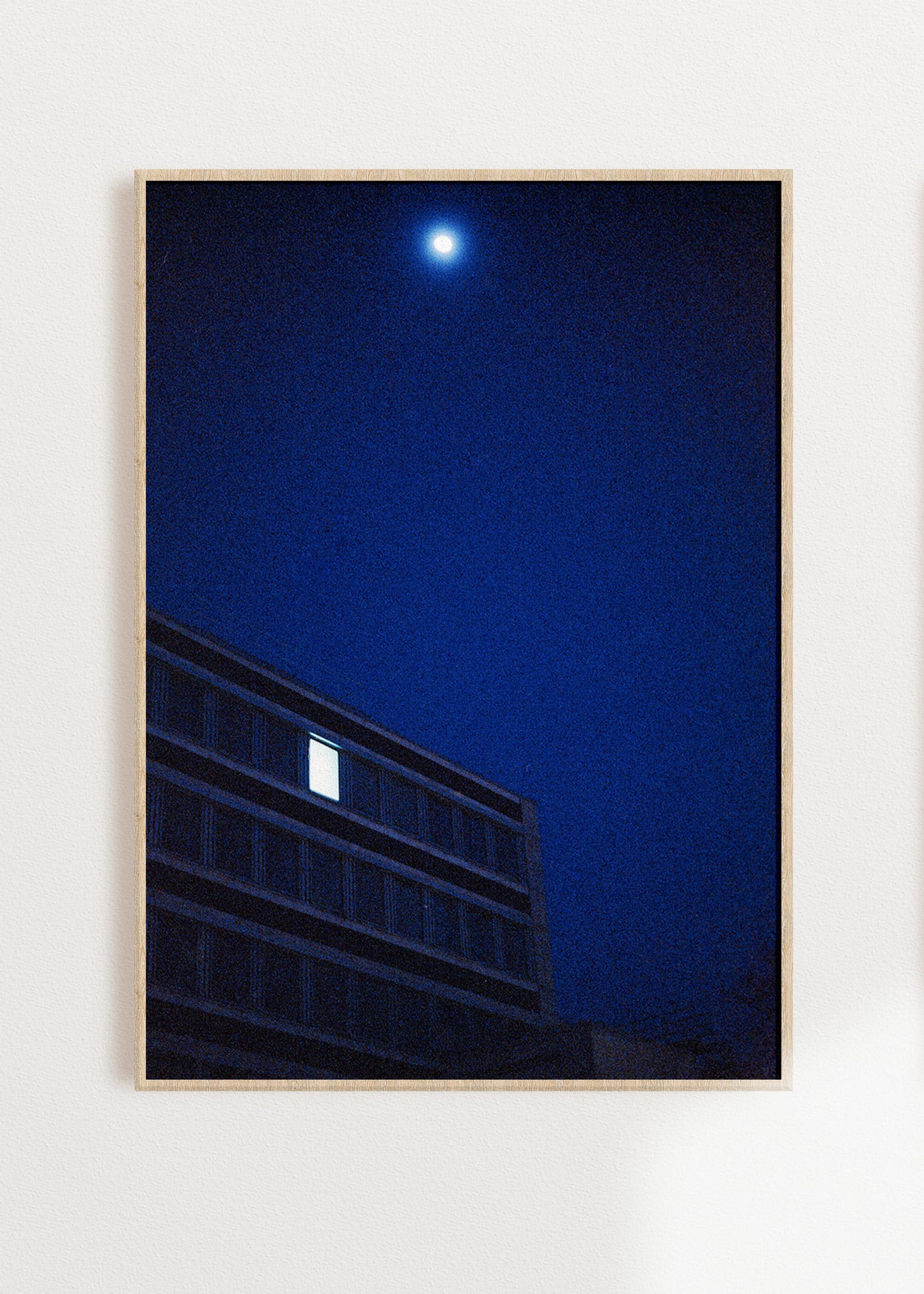 Art Print "Moon and office"